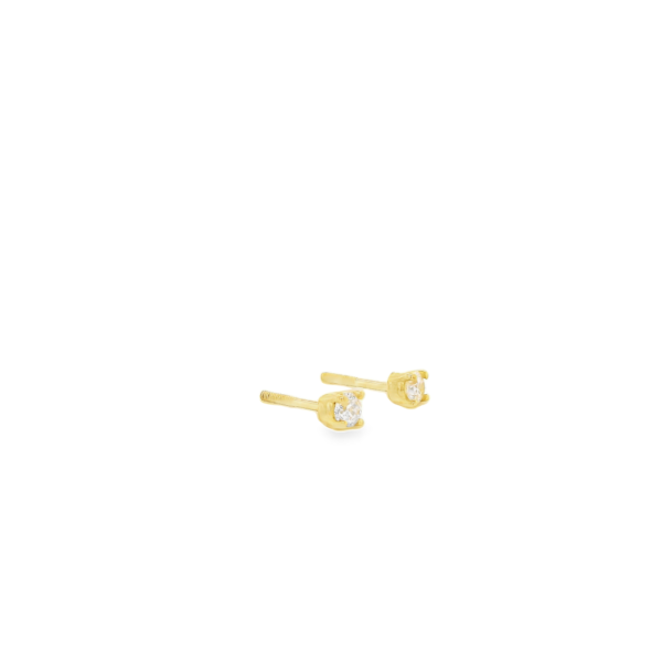 Elegant Diamond Stud Earrings