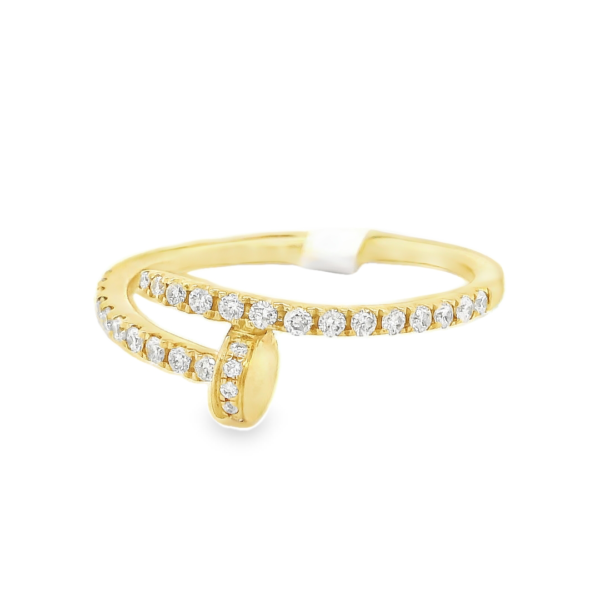 Claw Gold Diamond Ring