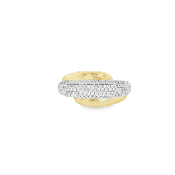 Diamond and Yellow Gold Ring